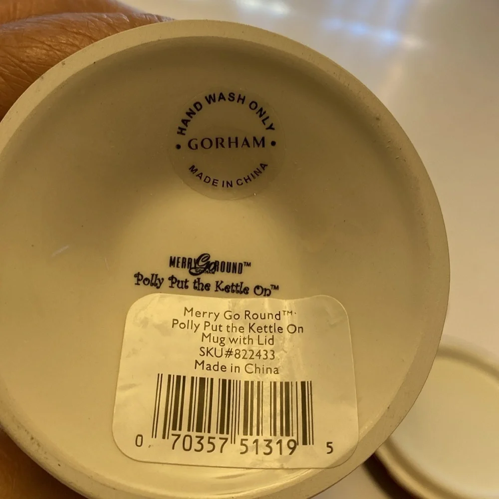 Gorham Polly Put the Kettle On Mug with Lid NWOT